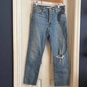 Levi’s Blue Distressed Jeans